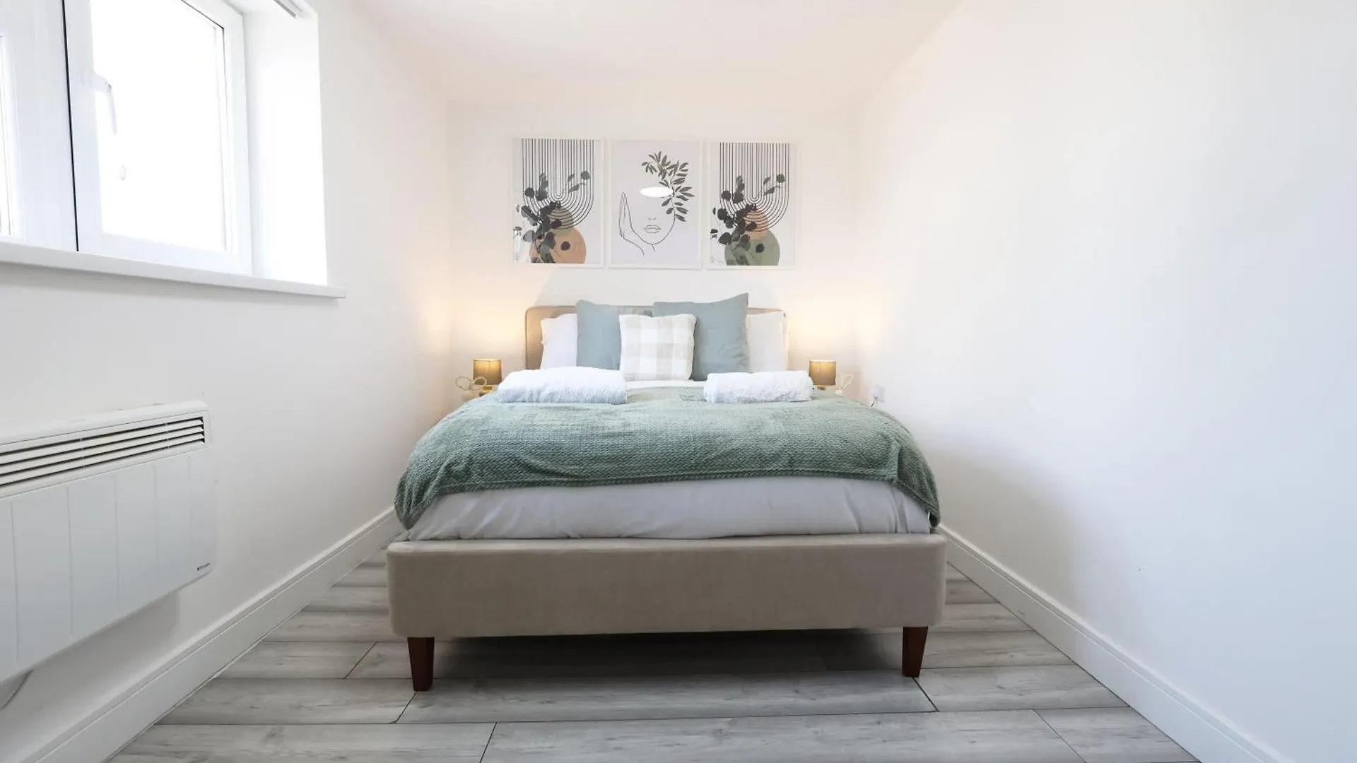 The Central Nest - Lush 2Bd Flat, Up To 6Ppl Cardiff Apartment
